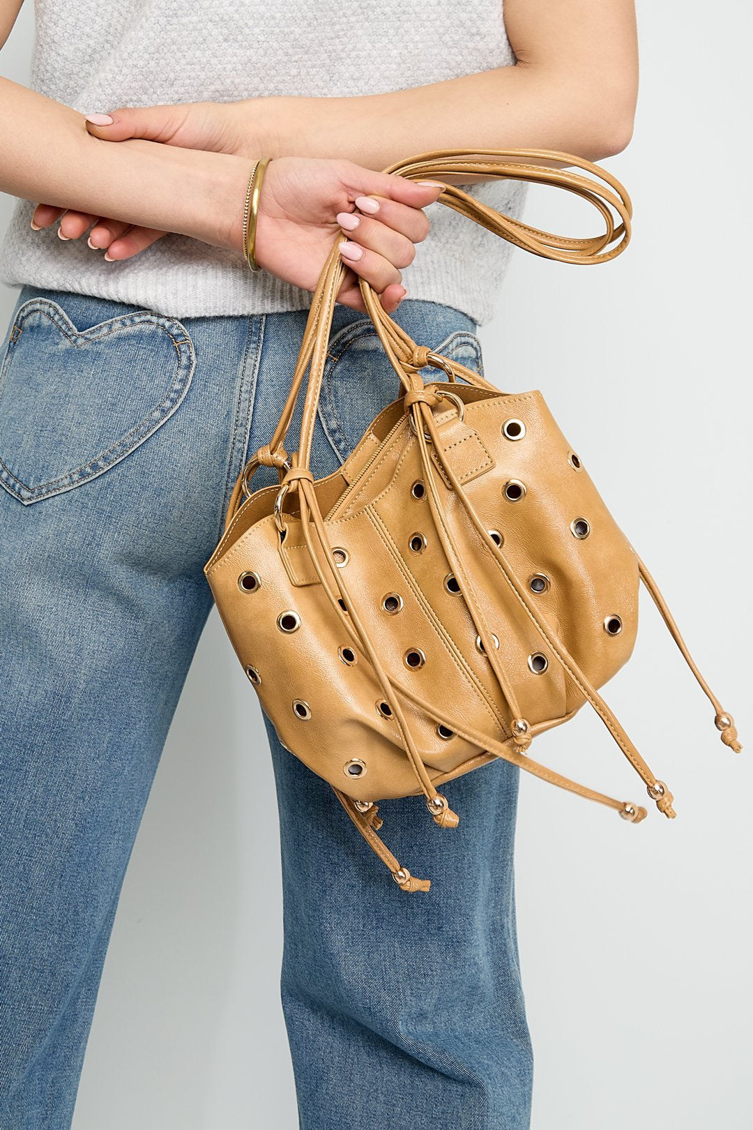Borsa borchie