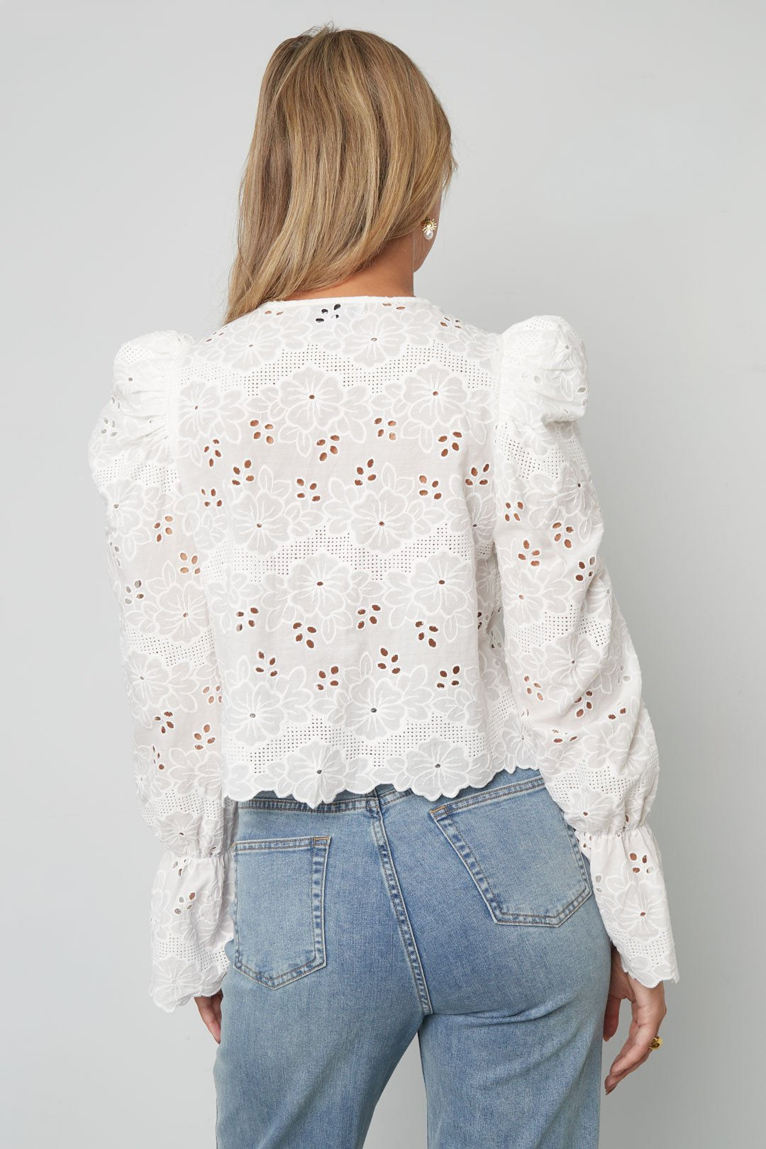 Camicia fiocco sangallo